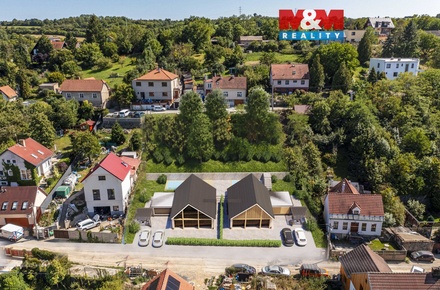 Prodej stavebního pozemku 1 703 m², Choteč