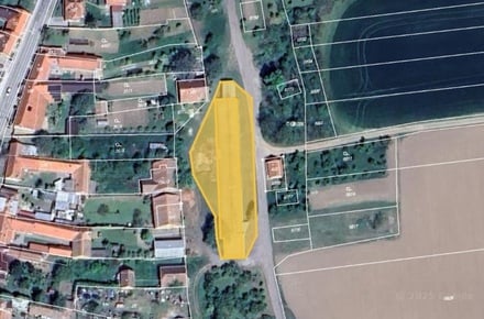 Prodej stavebního pozemku 2 201 m², Hostěradice