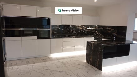 Prodej rodinného domu 340 m², Orlová