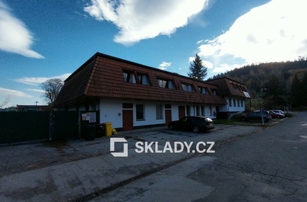 Pronájem skladu 438 m², Halenkov