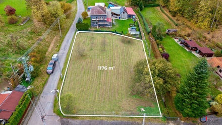 Prodej stavebního pozemku 1 176 m², Janov