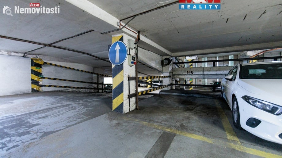 Prodej garážového stání 15 m², Praha 4
