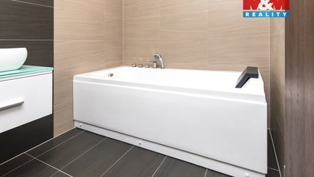 Pronájem bytu 2+kk 52 m², Pardubice V