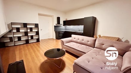 Pronájem bytu 2+kk 47 m², Praha - Smíchov