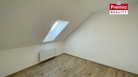 Pronájem bytu 2+kk 45 m², Horní Dunajovice