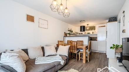 Prodej bytu 2+kk 56 m², Břežany II