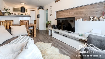 Prodej bytu 2+kk 56 m², Břežany II
