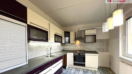 Prodej bytu 3+1 80 m², Sokolov