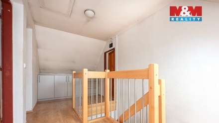 Prodej chalupy 180 m², Mníšek pod Brdy