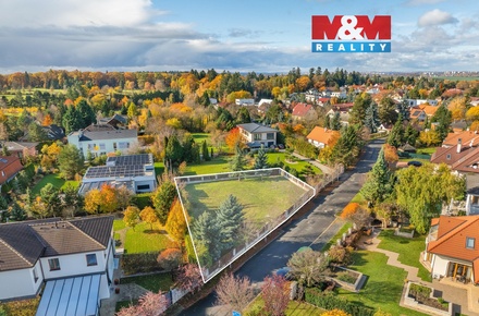 Prodej stavebního pozemku 939 m², Průhonice