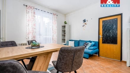 Prodej rodinného domu 230 m², Praha 14