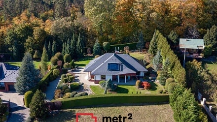 Prodej rodinného domu 258 m², Slatinky