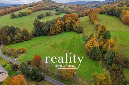 Prodej stavebního pozemku 3 588 m², Sobotín