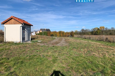 Prodej zahrady 4 800 m², Holubice