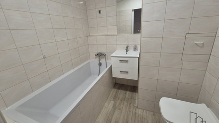 Pronájem bytu 1+kk 32 m², Třinec