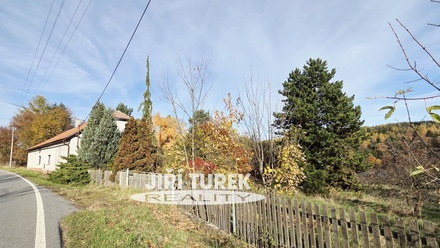 Prodej stavebního pozemku 2 738 m², Chaloupky