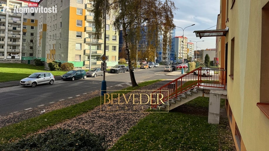 Prodej bytu 1+kk 36 m², Teplice - Prosetice