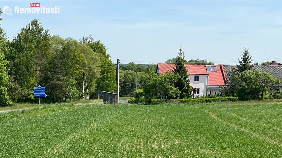 Prodej rodinného domu 276 m², Čistá