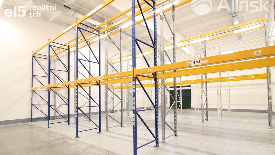 Pronájem skladu 211 m², Brno-jih