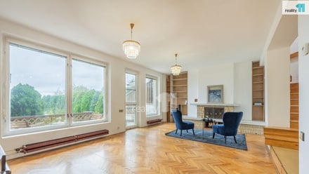 Prodej rodinného domu 226 m², Praha 11