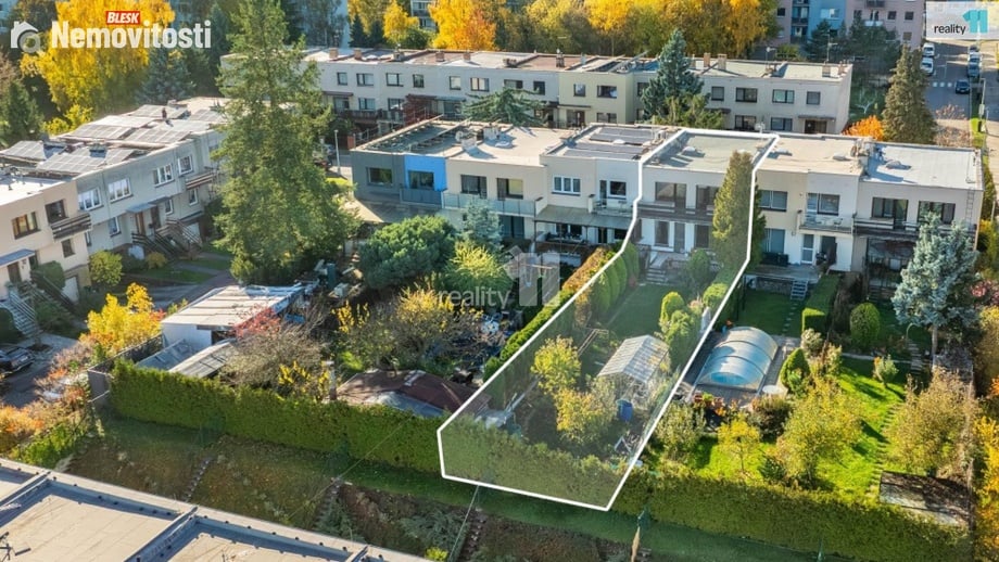 Prodej rodinného domu 226 m², Praha 11