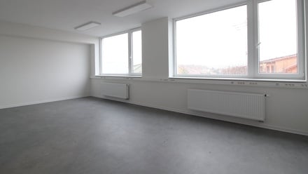 Pronájem skladu 717 m², Brno-jih