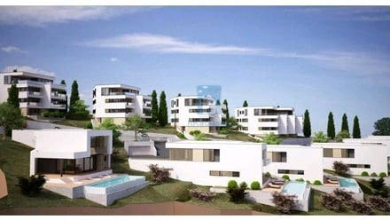 Prodej komerční nemovitosti 12 000 m², Jelsa,Chorvatsko