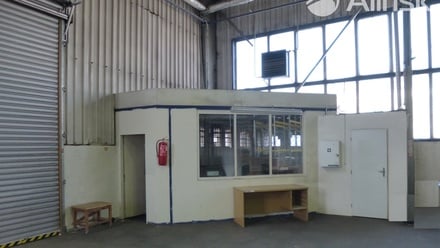 Pronájem skladu 908 m², Brno-jih