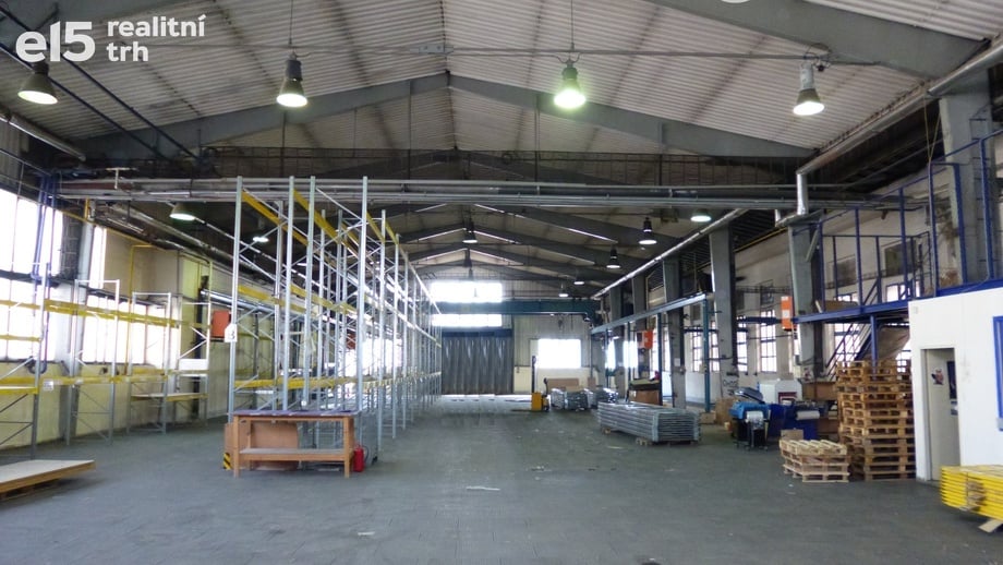 Pronájem skladu 908 m², Brno-jih