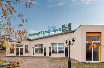 Prodej restaurace 1 218 m², Praha 4