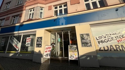Pronájem obchodního prostoru 286 m², Domažlice