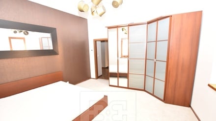 Pronájem bytu 3+kk 77 m², Praha - Kobylisy