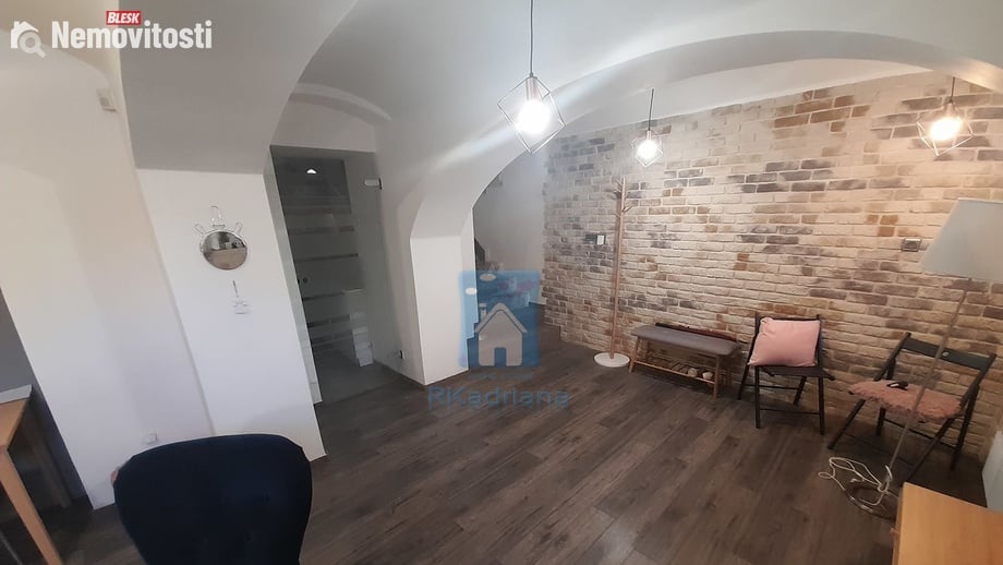 Pronájem obchodního prostoru 34 m², Plzeň 3