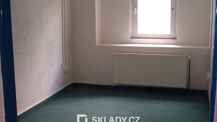 Pronájem skladu 572 m², Ústí nad Labem - Neštěmice