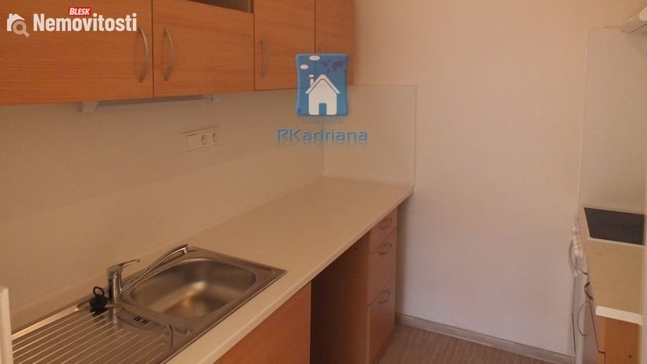 Pronájem bytu 2+kk 45 m², Praha 6