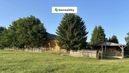 Prodej specifického pozemku 420 000 m², Černovice u Tábora