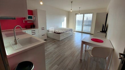 Prodej bytu 1+kk 37 m², Praha 18