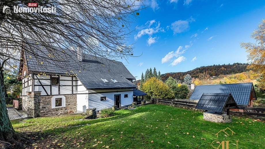 Prodej rodinného domu 300 m², Čeřeniště