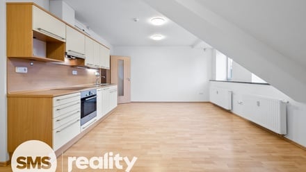 Pronájem bytu 1+kk 34 m², Humpolec