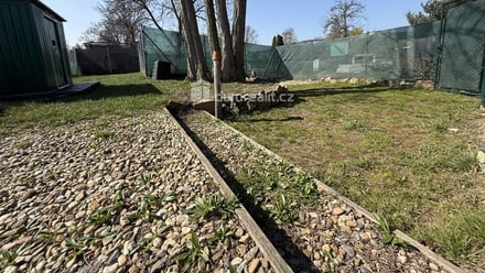 Pronájem zahrady 135 m², Veltrusy