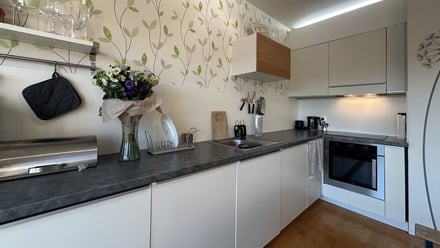 Pronájem bytu 2+kk 47 m², Praha 8