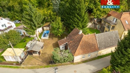 Prodej stavebního pozemku 401 m², Šerkovice