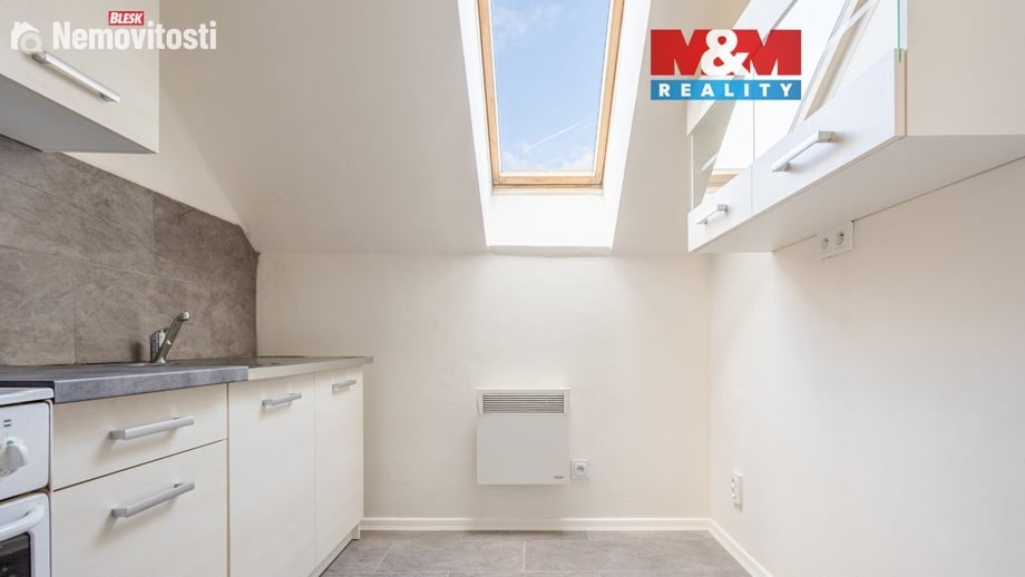 Pronájem bytu 1+1 34 m², Brniště