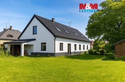 Prodej rodinného domu 200 m², Paskov