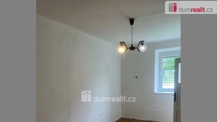 Prodej zemědělského objektu 140 m², Velešín