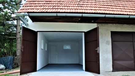 Prodej garáže 18 m², Knínice