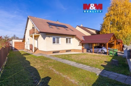 Prodej rodinného domu 327 m², Rohatec