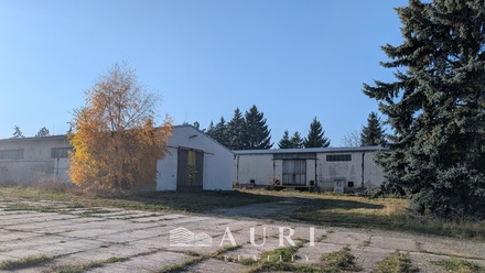 Pronájem skladu 3 000 m², Nové Strašecí