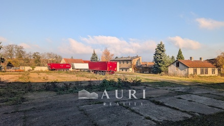 Pronájem skladu 3 000 m², Nové Strašecí