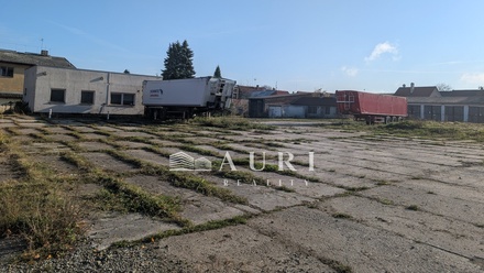 Pronájem skladu 3 000 m², Nové Strašecí